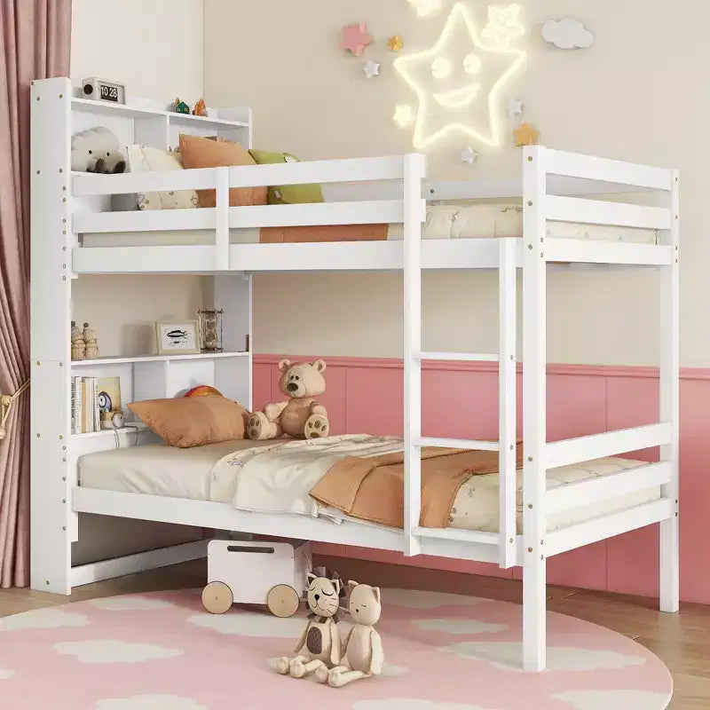 Letto a castello singolo su singolo con mensole portaoggetti, letto a castello per bambini 2 in 1 in legno di gomma con sponde di sicurezza e scaletta, letto singolo per la camera da letto