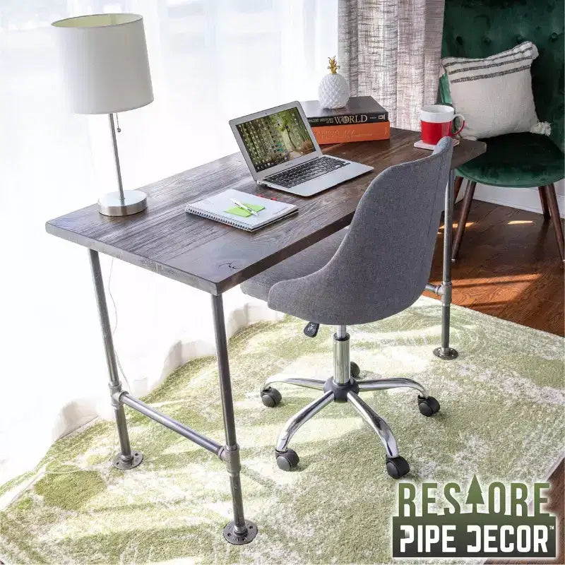 Scrivania da ufficio Trail in legno massello marrone di Pipe Decor