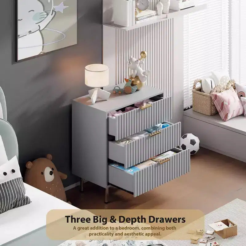 Comò a 3 cassetti per camera da letto, comodino moderno scanalato con cassetti profondi, cassettiera con piano largo, organizer in legno, tavolino